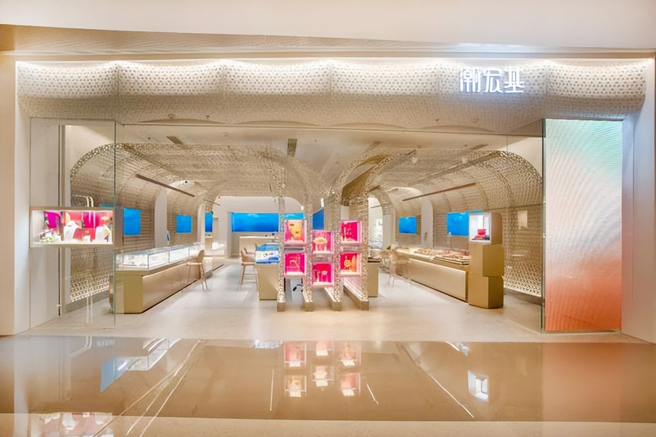 潮宏基襄阳首家非遗花丝概念店,潮宏基花丝工艺探店视频