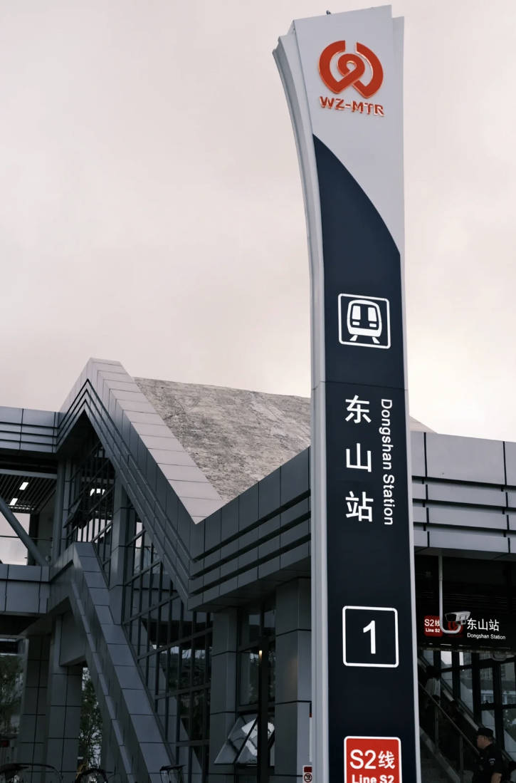 鐟炲畨s2鑸媿,鐟炲畨s2鎵撳崱