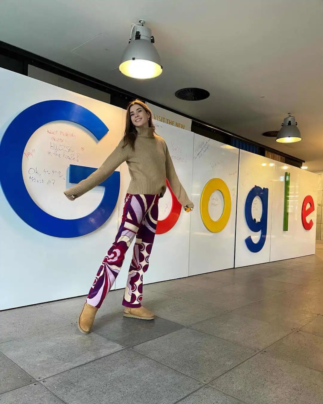 LV四少27岁女友曝光，吊打太子妃