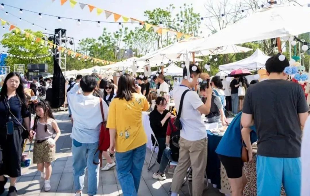 嗨购,还能1元吃波龙,五一就来这里“浪”!