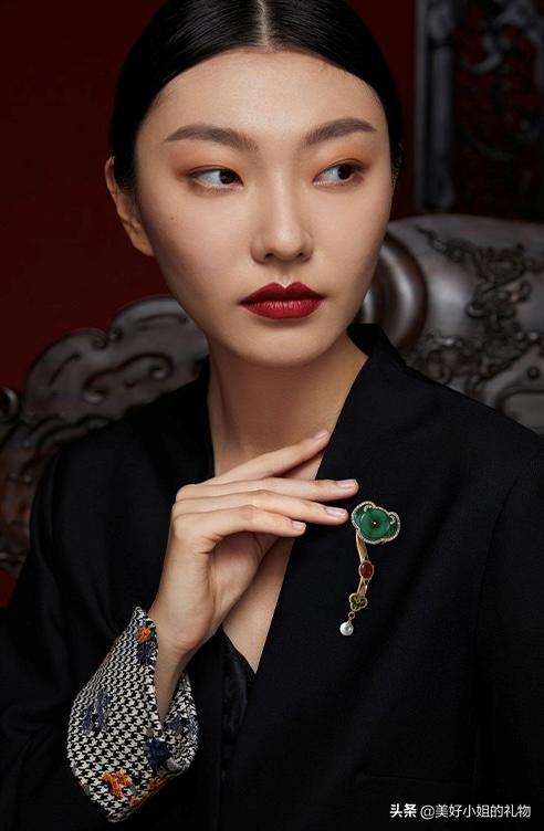 母亲节礼物40-50岁实用首饰套装,母亲节首饰礼物推荐