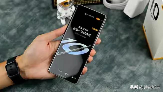 realme首款5g手机官宣1月7日发布,realme5g手机发布