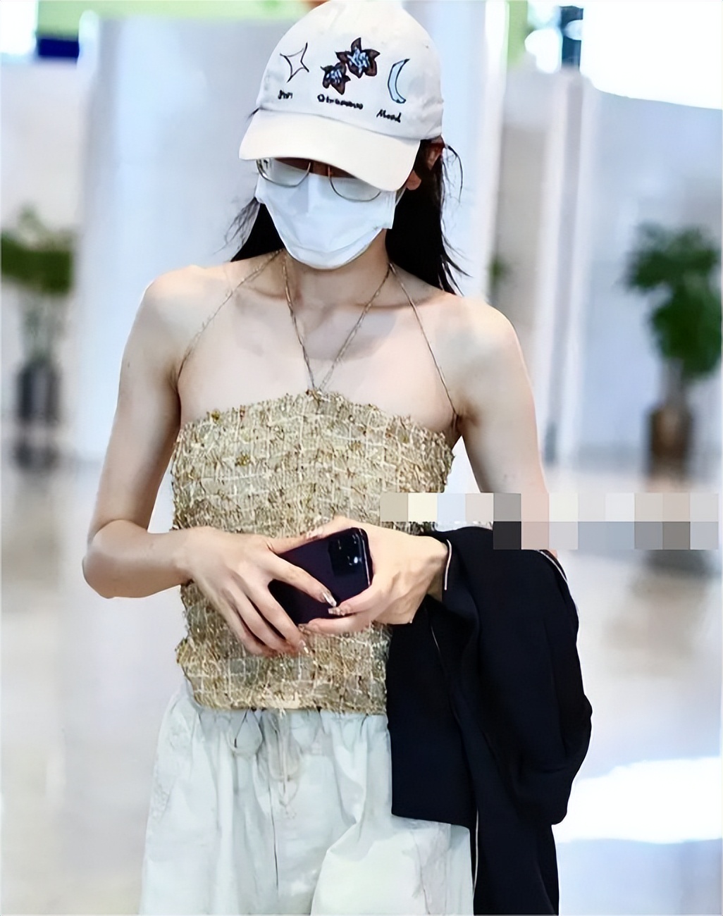 迪丽热巴穿露背装,迪丽热巴露背装