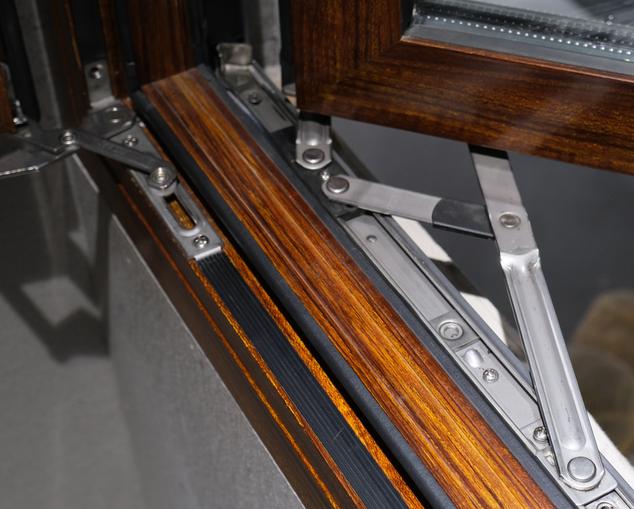 门窗五金配件怎么选,门窗五金怎么选看完这篇就够了