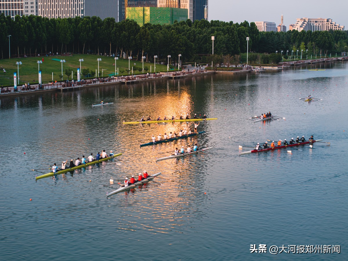 龙子湖高校赛艇挑战赛,赛艇队在龙子湖