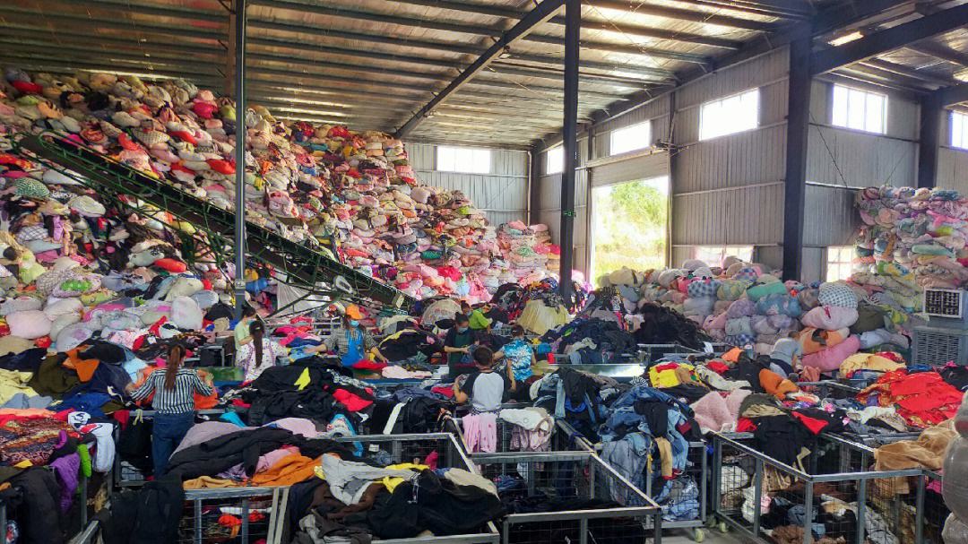 垃圾回收站的旧衣服利润在哪,最新回收垃圾旧衣服