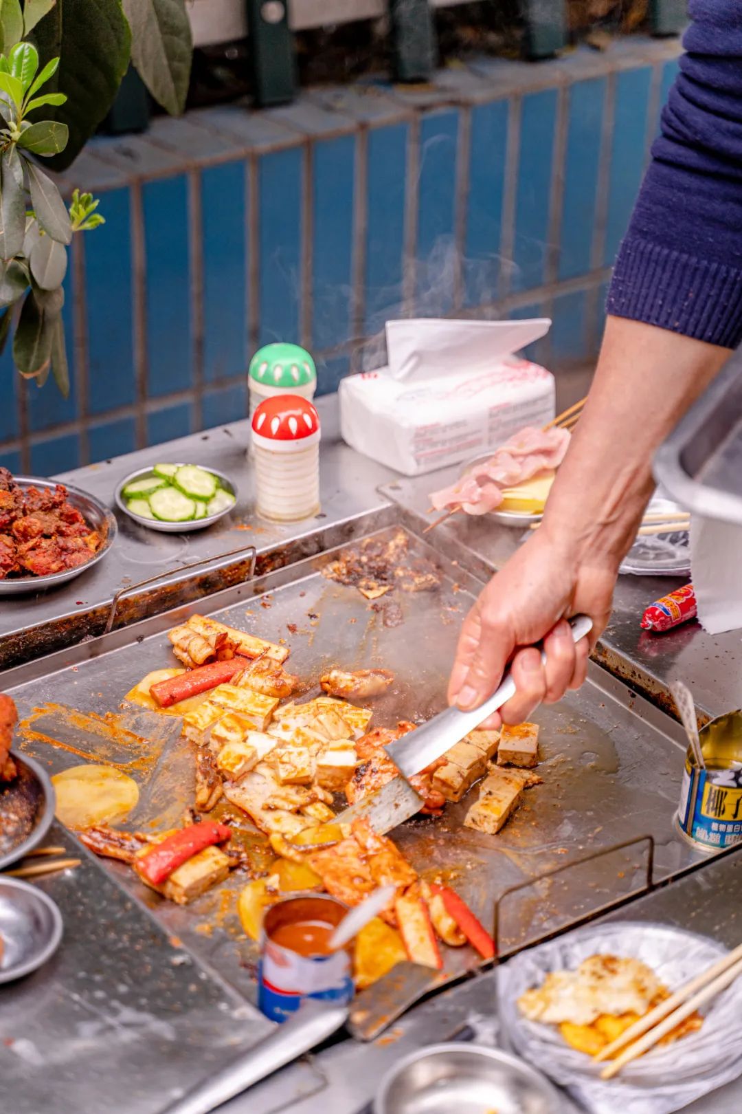 疫情下的武汉餐饮艰难,武汉疫情间生意最火爆的餐饮门店
