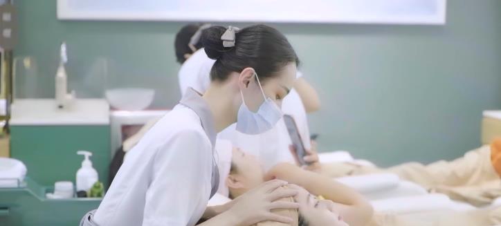 樊文花中国面部护理连锁第一品牌,面部护理樊文花东莞华南店