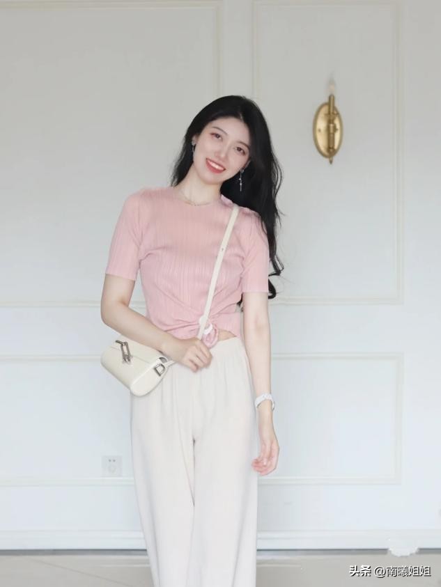 中年女士穿无痕裤好看吗,高腰微喇无痕裤