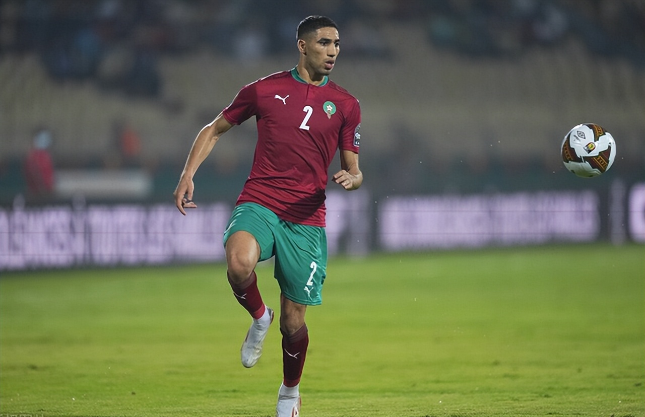 恭喜！今夏首签！德甲豪门敲定新援，非洲飞翼免费加盟