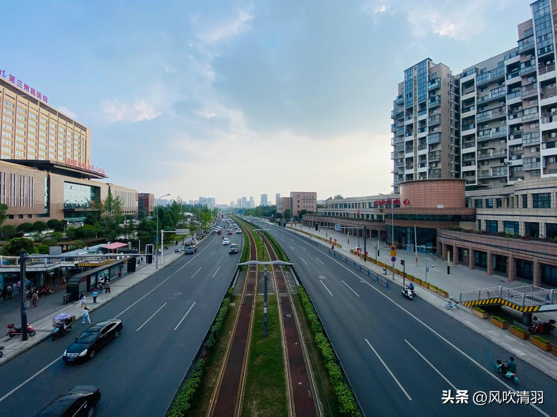 成都哪个区房价低一些,成都哪个地方房价低适合发展