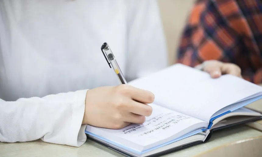 工程造价未来三到五年的职业规划,未来三年人生职业规划简短20字