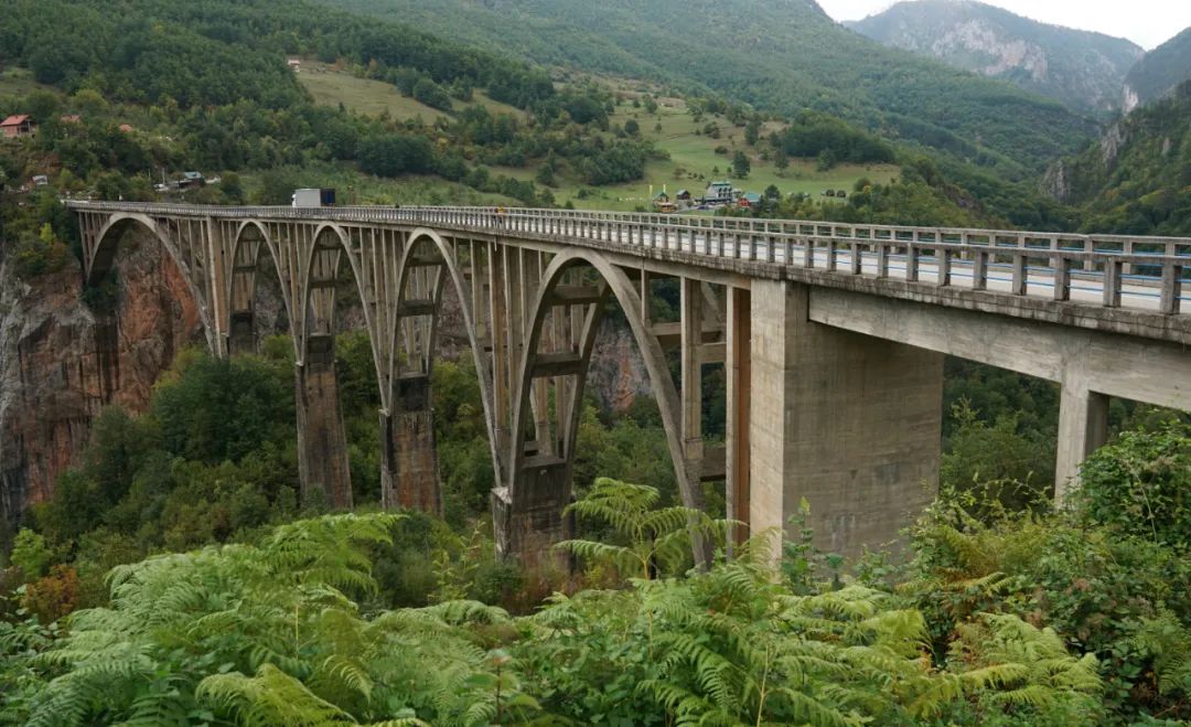 免签值得去的国家,对中国免签游玩最便宜的国家