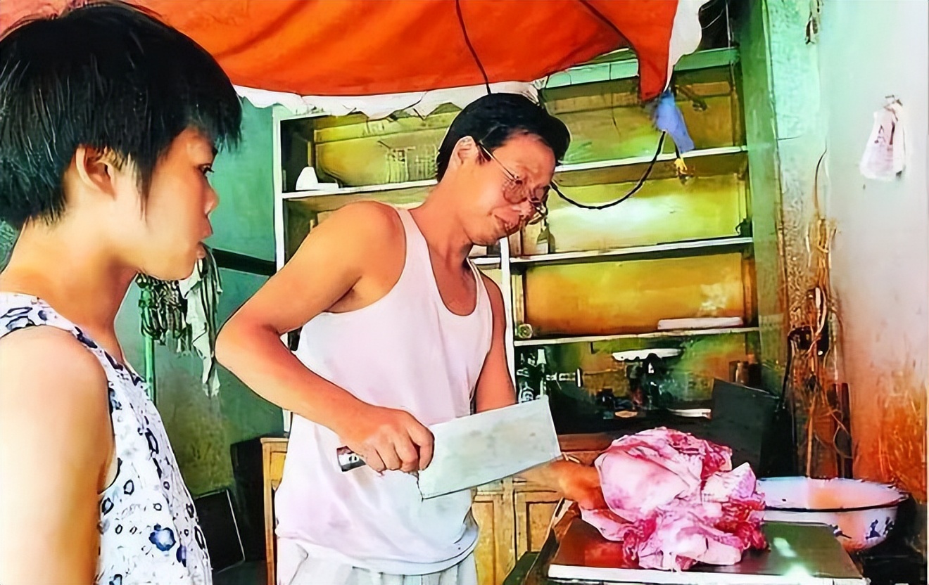 北大屠夫成为亿万富翁，卖猪肉达到北大水准，读书无用论被打脸