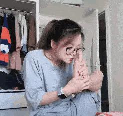 我想问一下这到底是足球还是篮球呢？这电棒是干什么用的