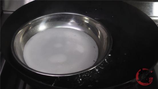 用大米打碎做凉皮的方法,破壁机打米浆可以做凉皮吗