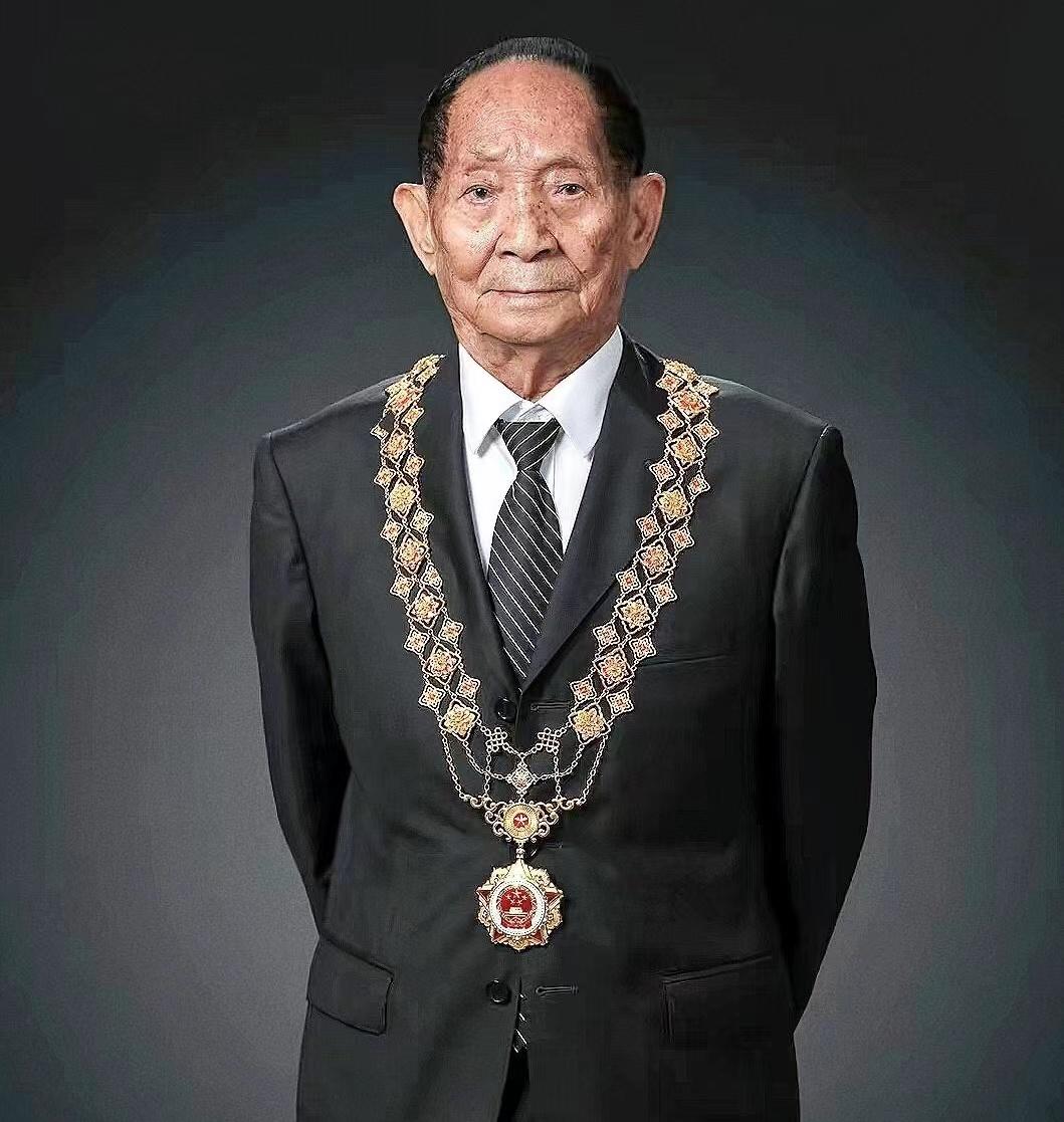 袁隆平年轻时的故事,袁隆平年轻时代