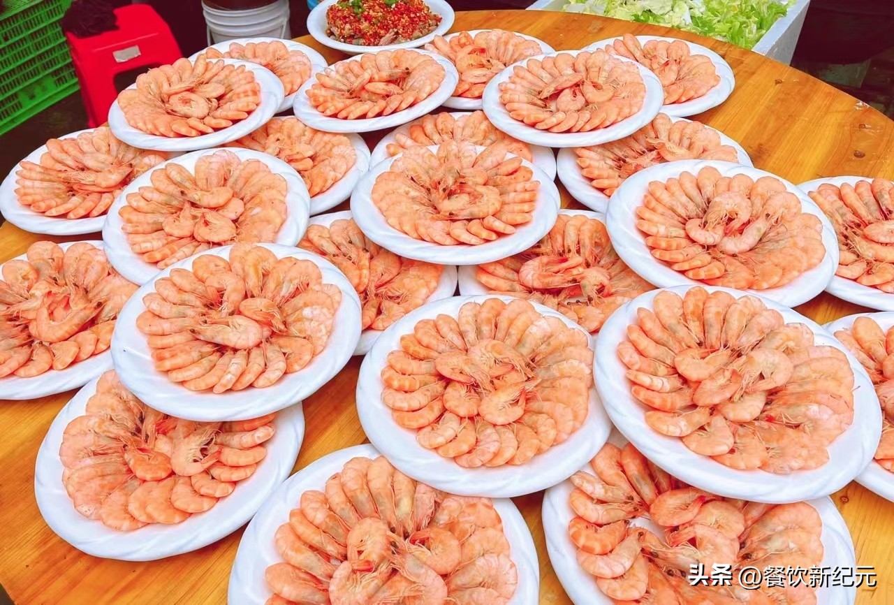 江西人吃席一般几个人一桌,江西吃席必备