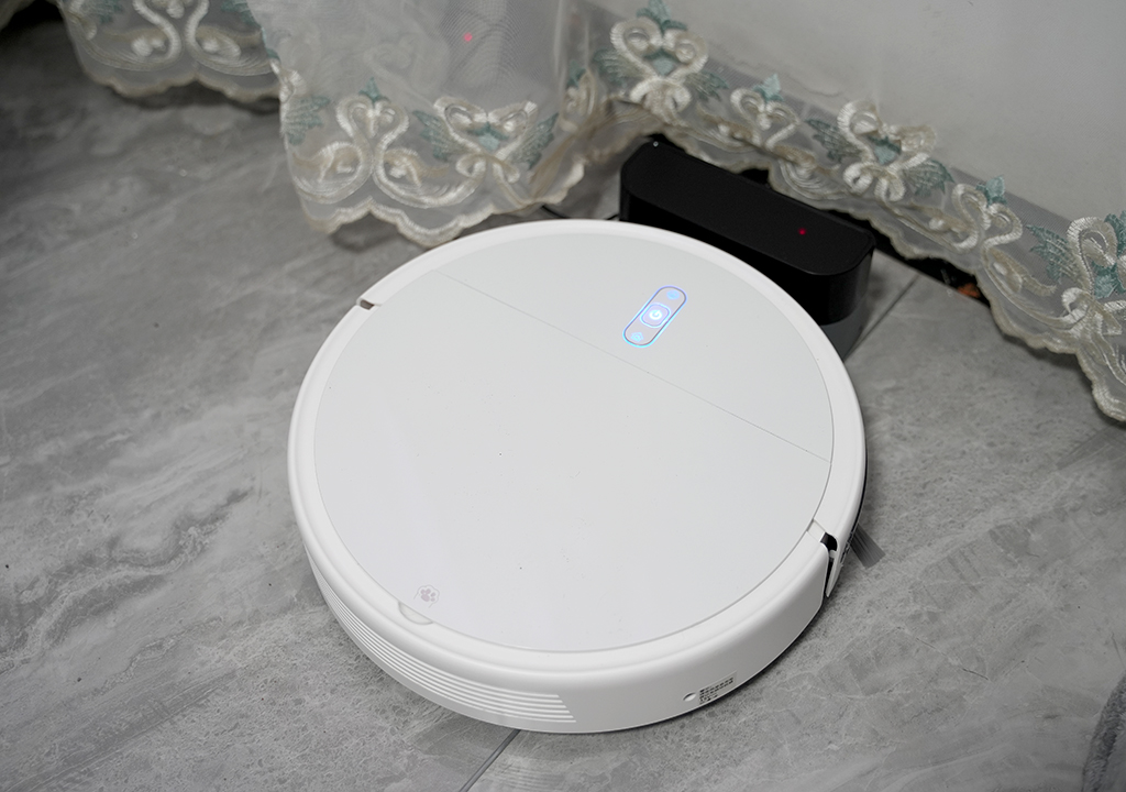 清毛发、除异味，宠物家庭清洁新选择！浦瑞克N8Plus扫地机体验