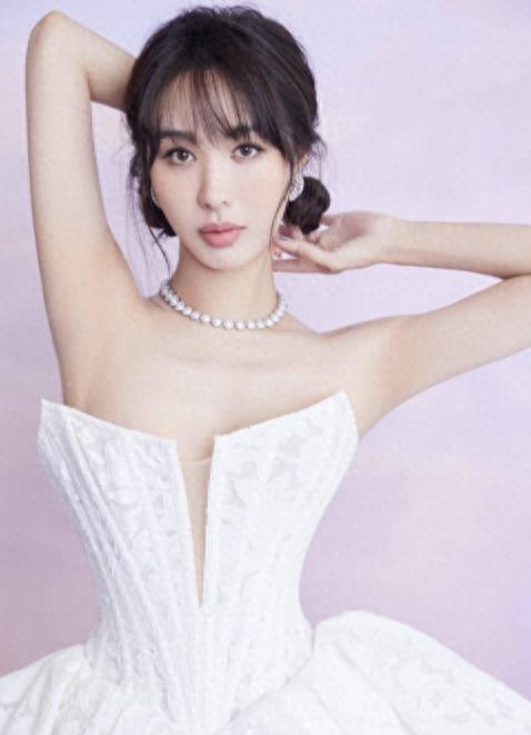 低腰超短装上衣,女低腰裤短上衣