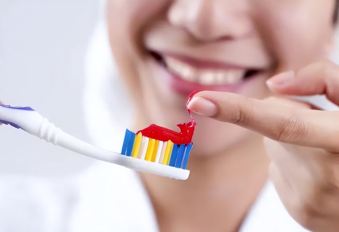 牙膏没冲干净有危害吗,牙膏无危害的牌子