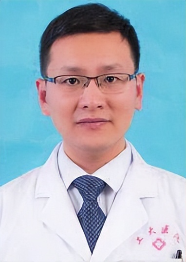 河北工程大学附属医院骨科中心关节外科主任、副主任医师王成海：日常生活如何保护膝关节？