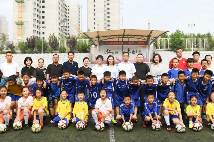 太原市仁杰小学在什么位置,太原市迎泽区仁杰小学地址