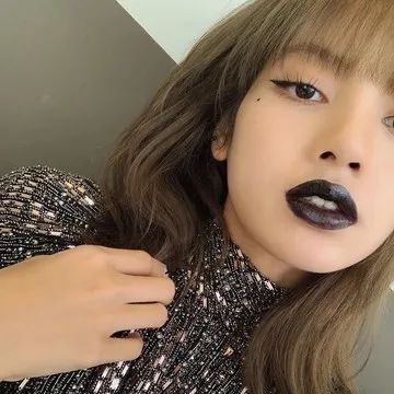 黄黑皮不拔干平价口红推荐,黄皮口红必买色号平价不易脱妆