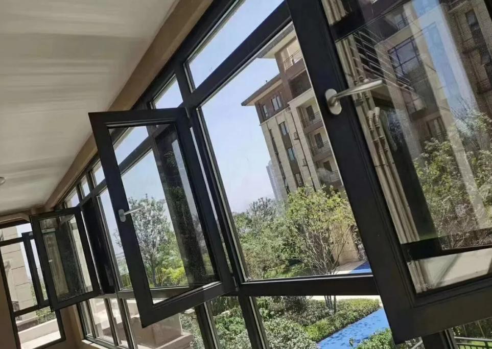 新换窗户都需要问清楚哪些,换断桥铝窗户应向商家提什么要求