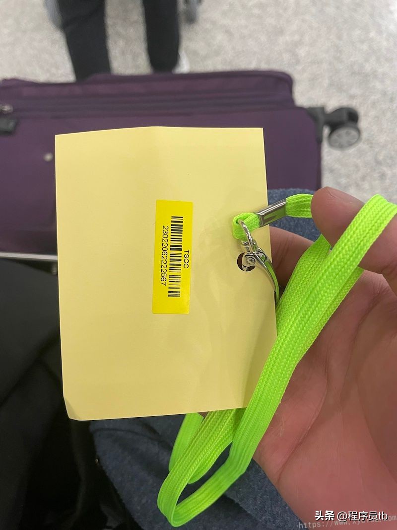 伦敦飞伊斯坦布尔巴黎转机,伦敦经香港转机回内地可以吗