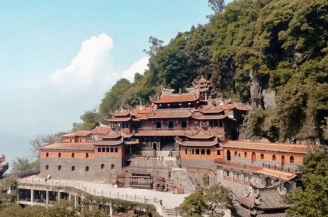 打包票，这座城市你去了一次就会爱上...