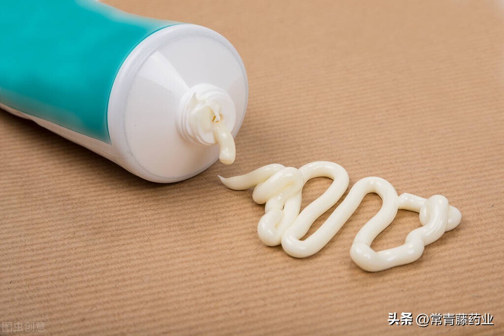 祛痘外用维a酸药物,治痘痘维a酸胶囊