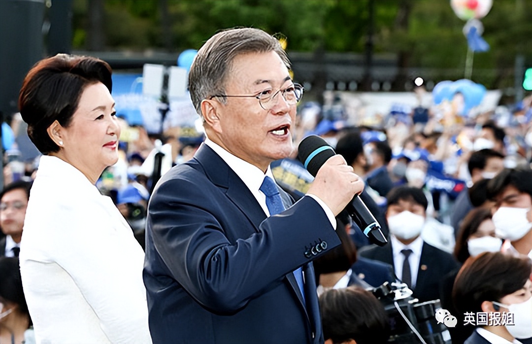 加拿大总理放弃“长发*男美**”人设,剪硬汉发型太辣眼被全网群嘲?