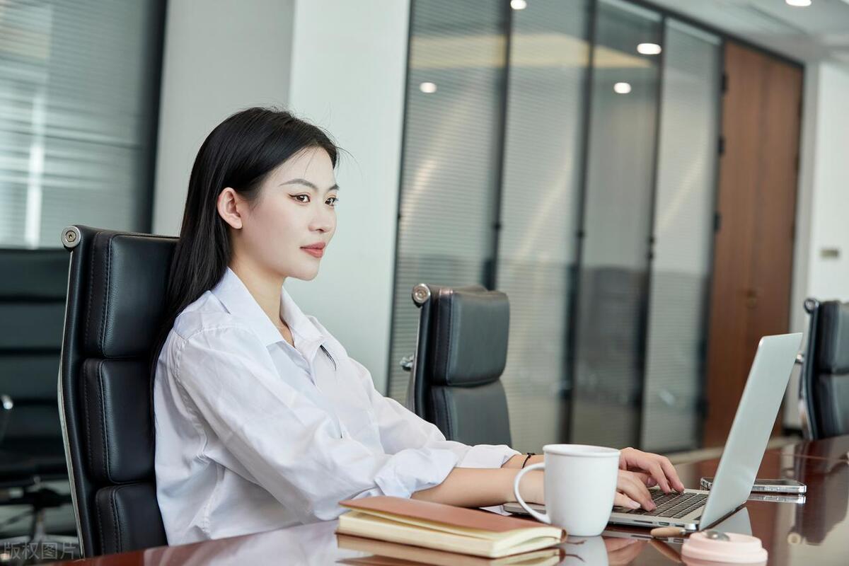 十大文笔超好的都市重生文,高分小说都市重生文