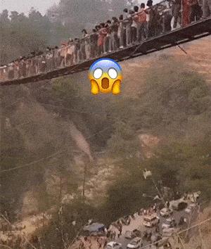 塞进去容易拔出来难,妹子着急死了哈哈哈哈哈哈！真的尴尬啊