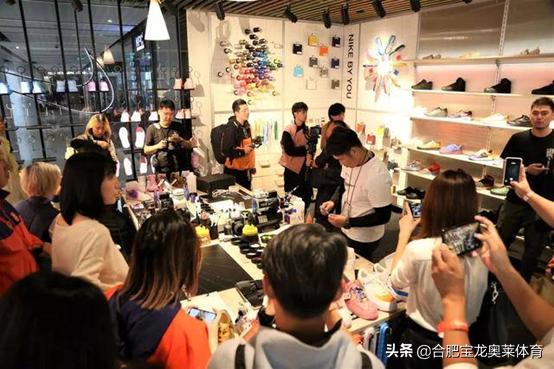 耐克阿迪达斯折扣店加盟,山东如何加盟阿迪折扣店