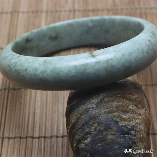 拼多多直播间的翡翠是真的吗,拼多多卖的翡翠手镯是真的吗