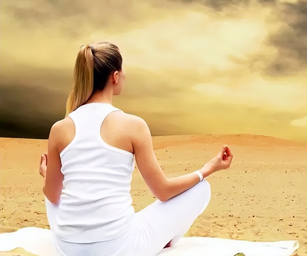 三伏天晒背是养生还是作死,三伏天晒背改善体质的案例