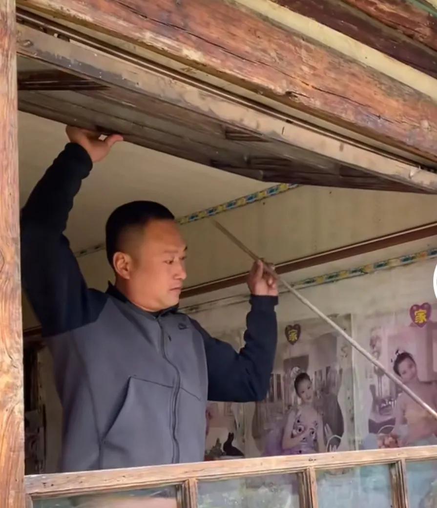 张同学与李子柒视频拍摄对比,李子柒张同学为什么会红