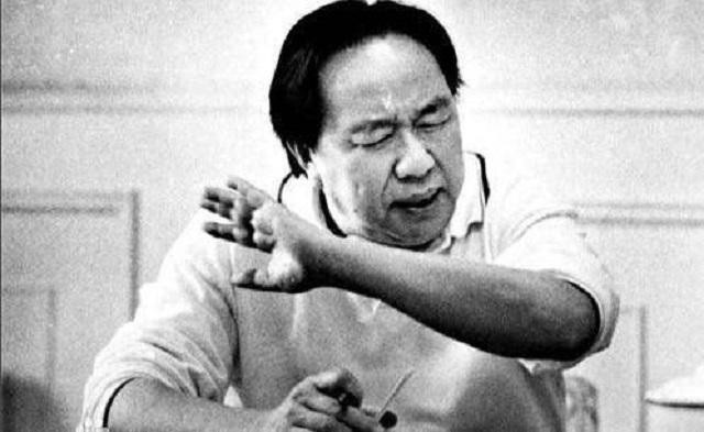 第一倒爷牟其中空手套白狼,中国倒爷