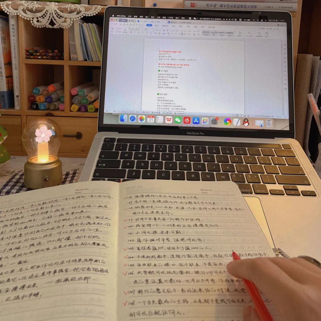 写作月入过万做什么好,普通人也能靠写作赚钱月入过万