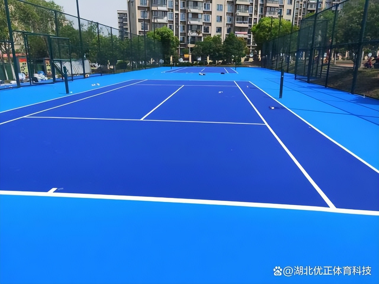 网球场划线施工视频,网球场地面施工教程