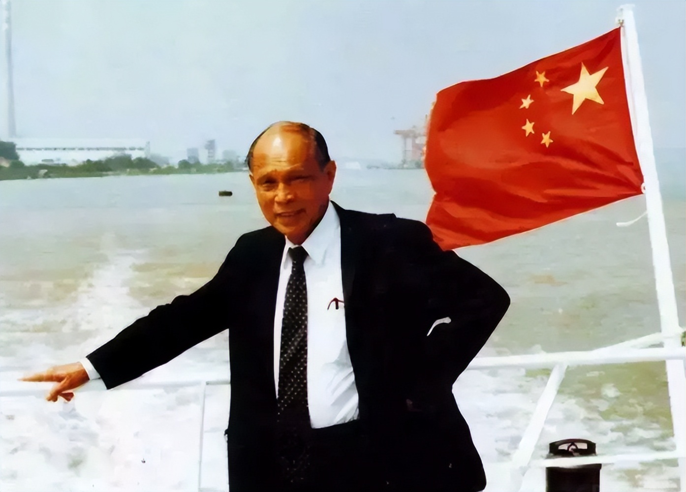 提携霍英东和何鸿燊，崩牙驹都不敢得罪他，澳门王何贤到底有多牛