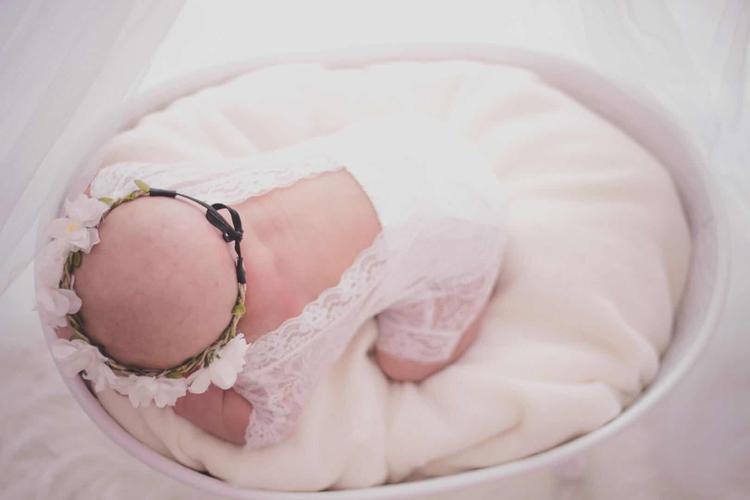 宝宝红屁股原因及护理方法,宝宝红屁股护理视频