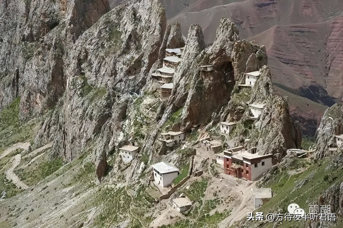 绝壁上的寺庙,山崖上的寺庙叫什么