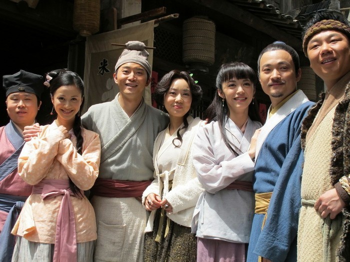 10部高分年代剧人世间垫底,近20年口碑最高的十部剧