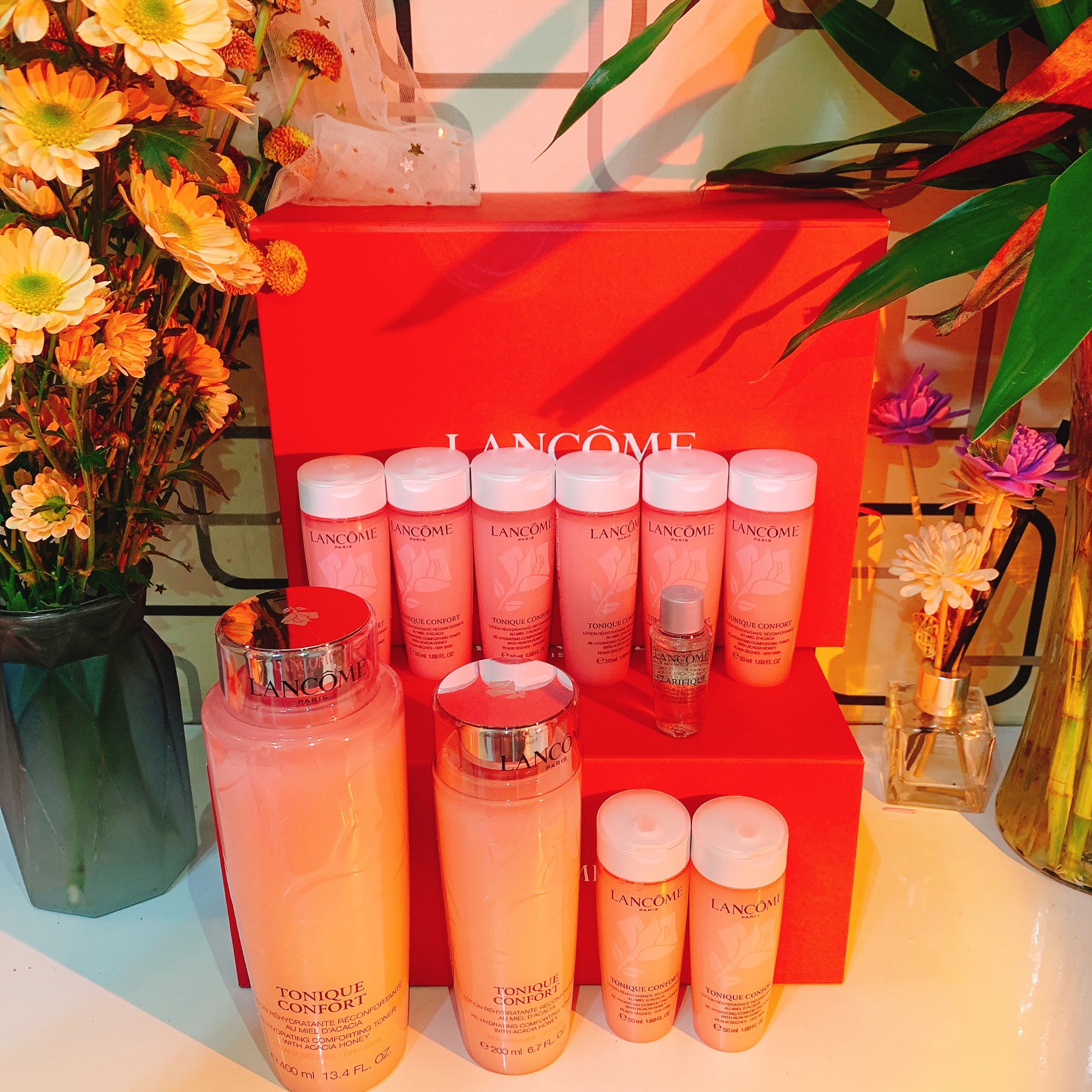 兰蔻大粉水适合什么肤质什么年龄,兰蔻粉水和兰蔻大粉水一样吗