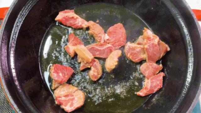 排骨汤宝宝辅食炖的时间,宝宝辅食鲫鱼汤要炖多久