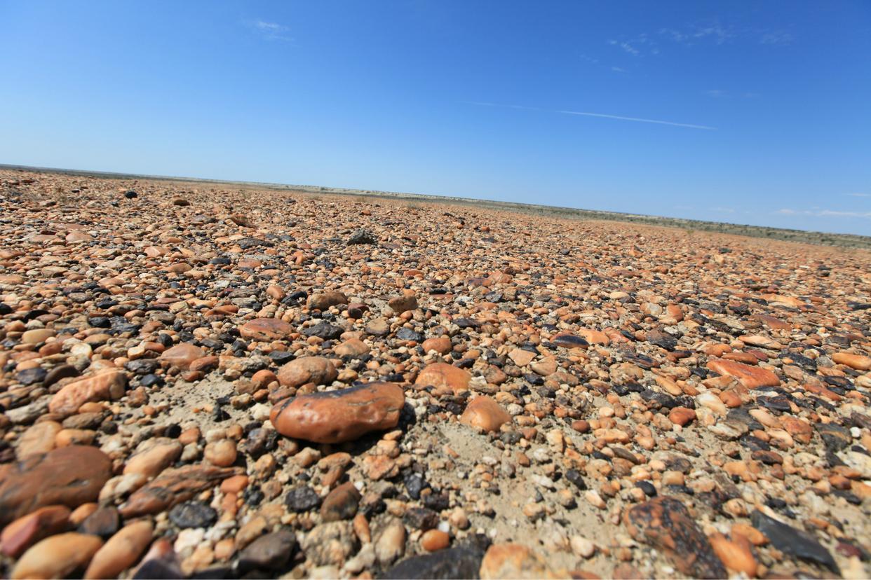 捡石头也能赚钱？*疆新**这9个地方让你秒变收藏家！