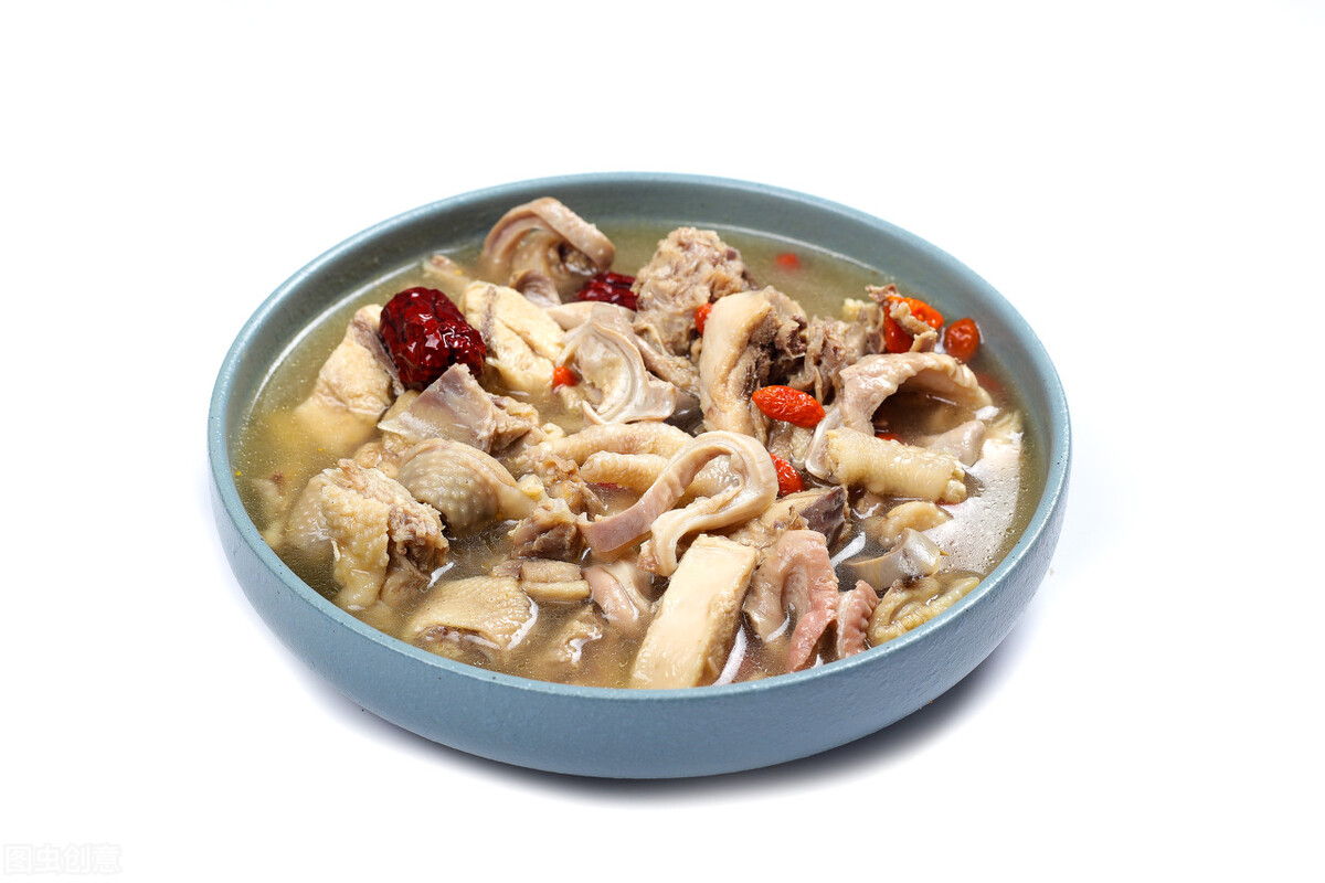 银耳木瓜鲤鱼汤月子餐做法,四宝鲤鱼汤月子餐做法